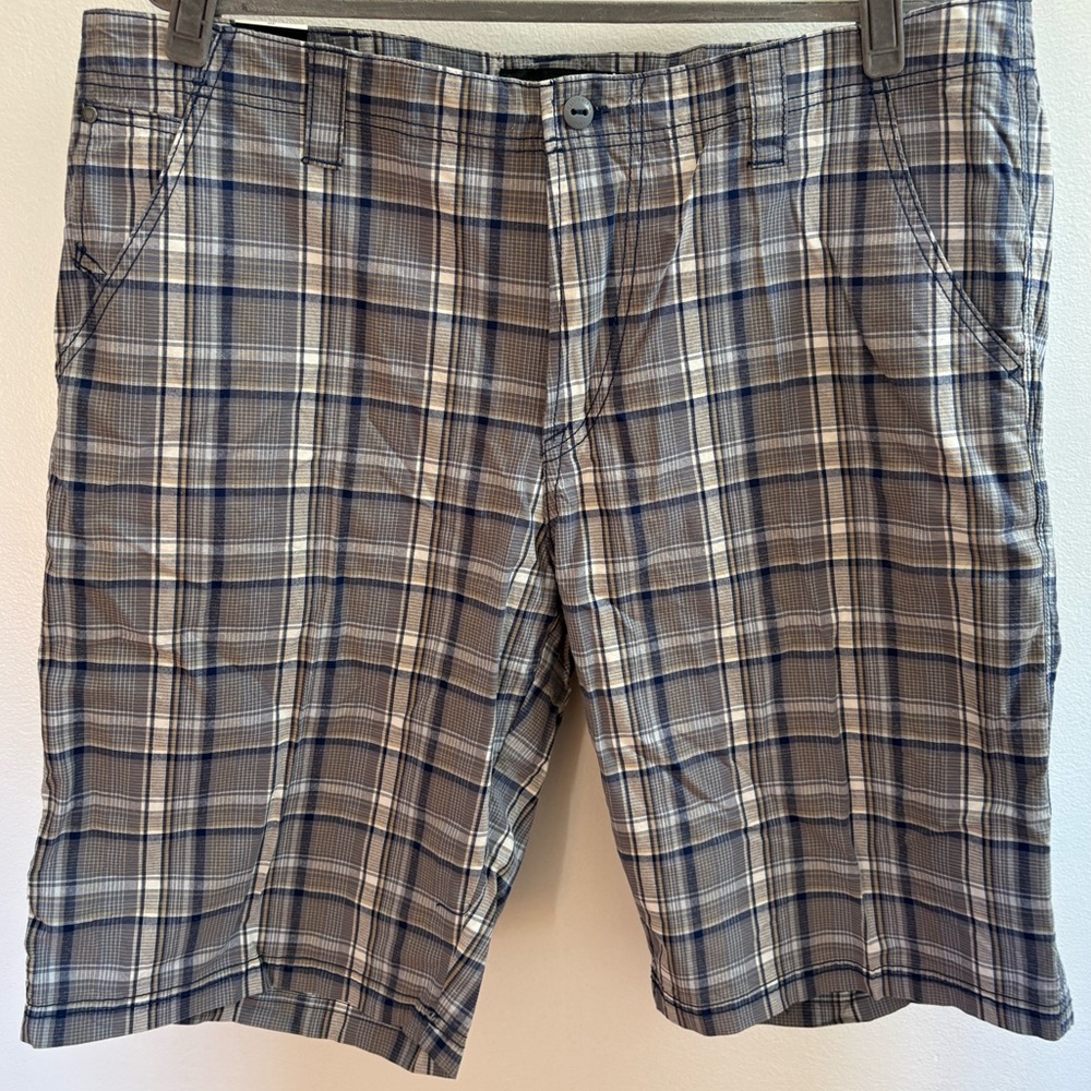Calvin Klein Jeans Bayou Blue Madras Plaid Shorts 40 - Picture 1 of 7